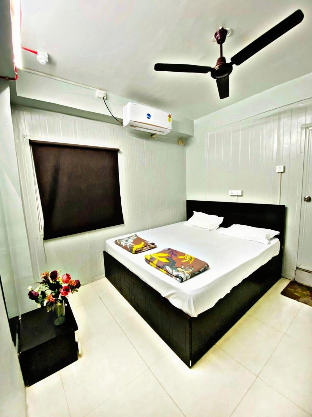 Homestay Ac Dormitory New Delhi Ngoại thất bức ảnh
