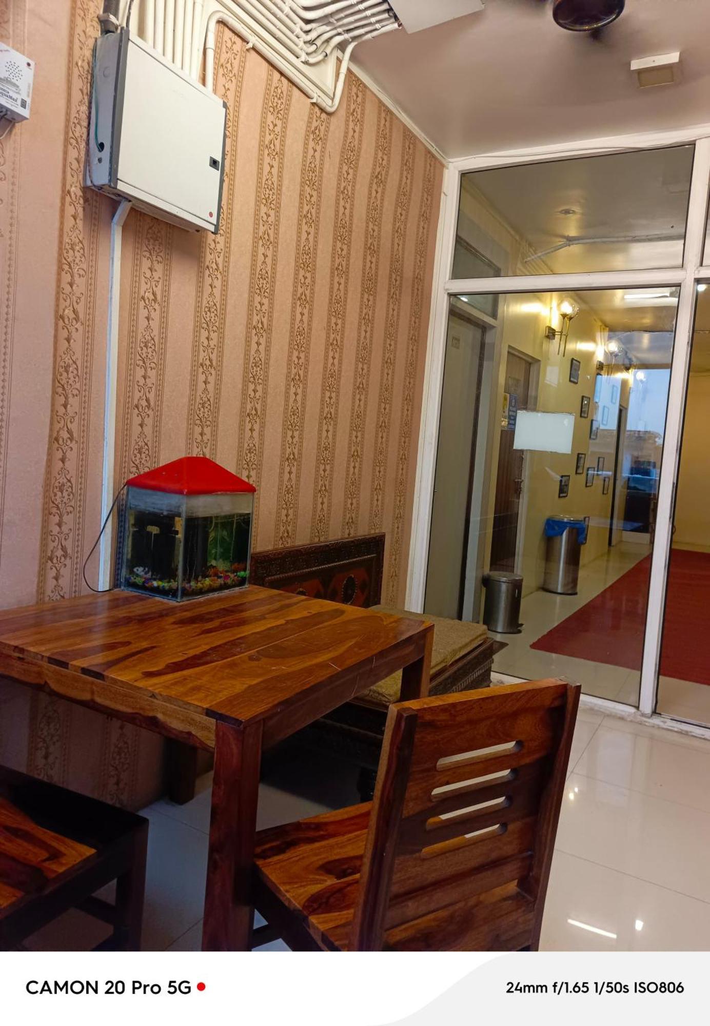 Homestay Ac Dormitory New Delhi Ngoại thất bức ảnh