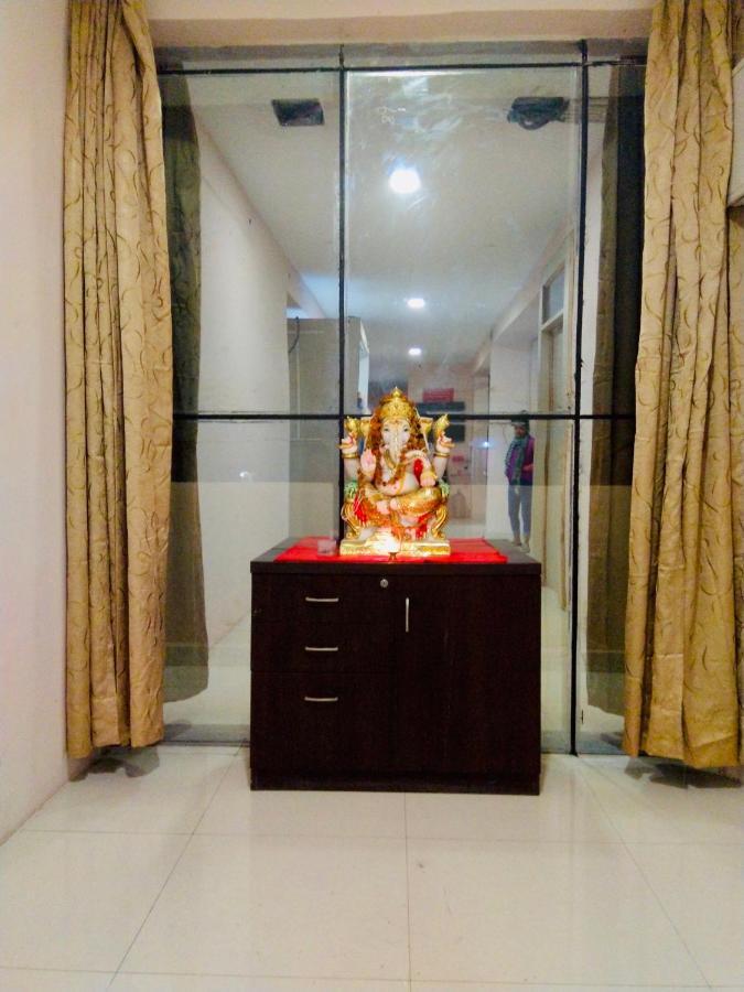 Homestay Ac Dormitory New Delhi Ngoại thất bức ảnh
